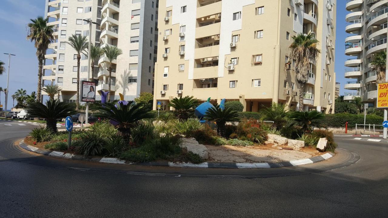 Beutifull View Of Batyam Apartment Bat Yam Exterior foto